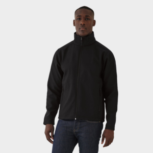 Ceci est une veste softshell homme.