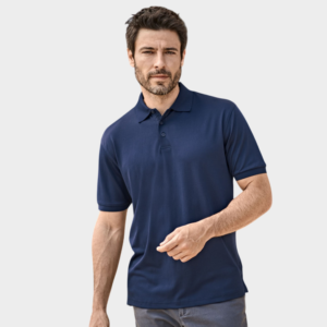 Ceci est un polo polyester pour homme.